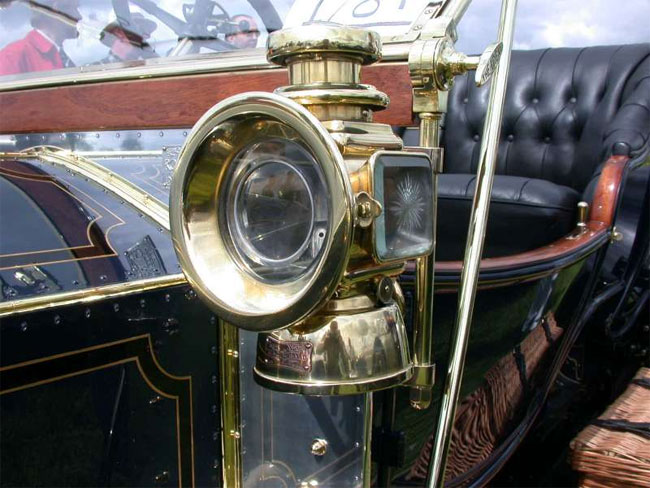 image03